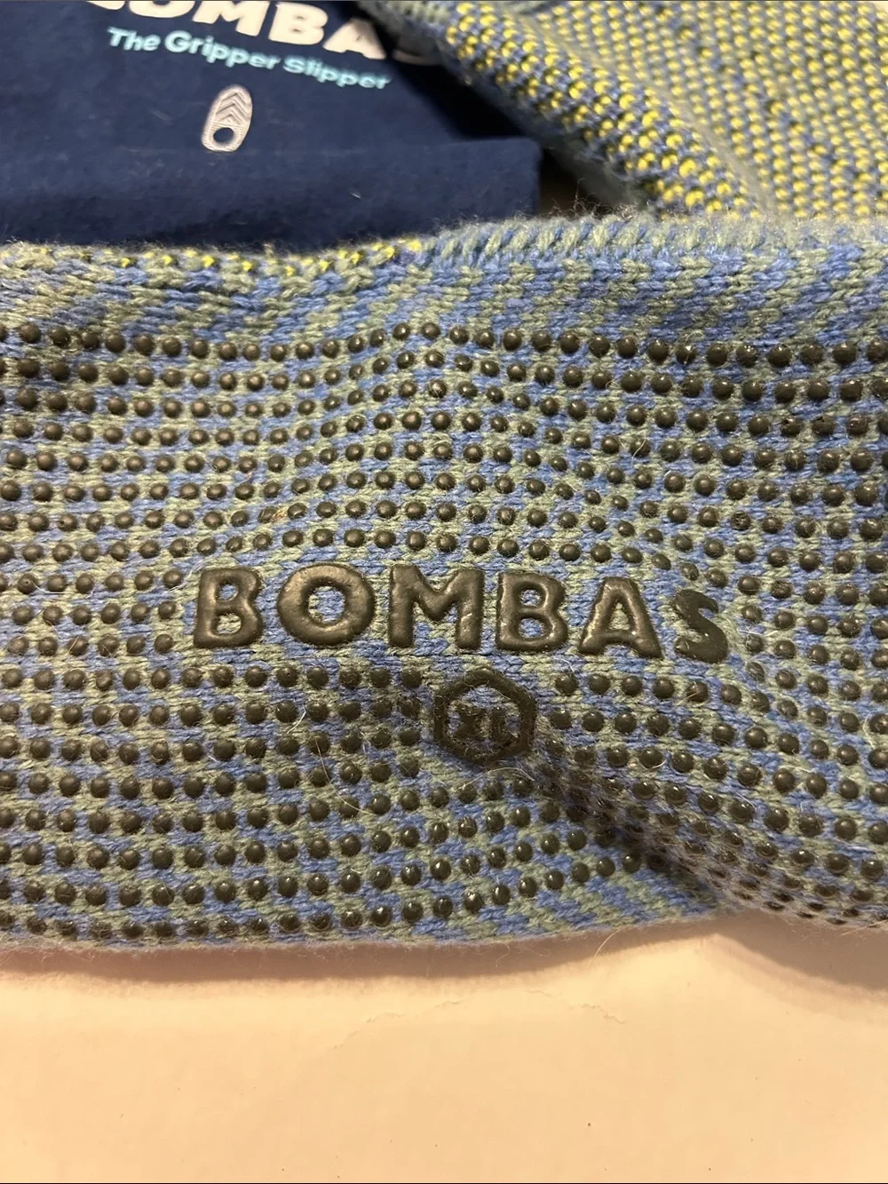 Bombas Blue Yellow Knit Gripper Slippers Unisex XL 13 - 15 Travel Lounge Comfy